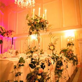 fwthumb8.Kirsty Pew End toTop Table.jpg